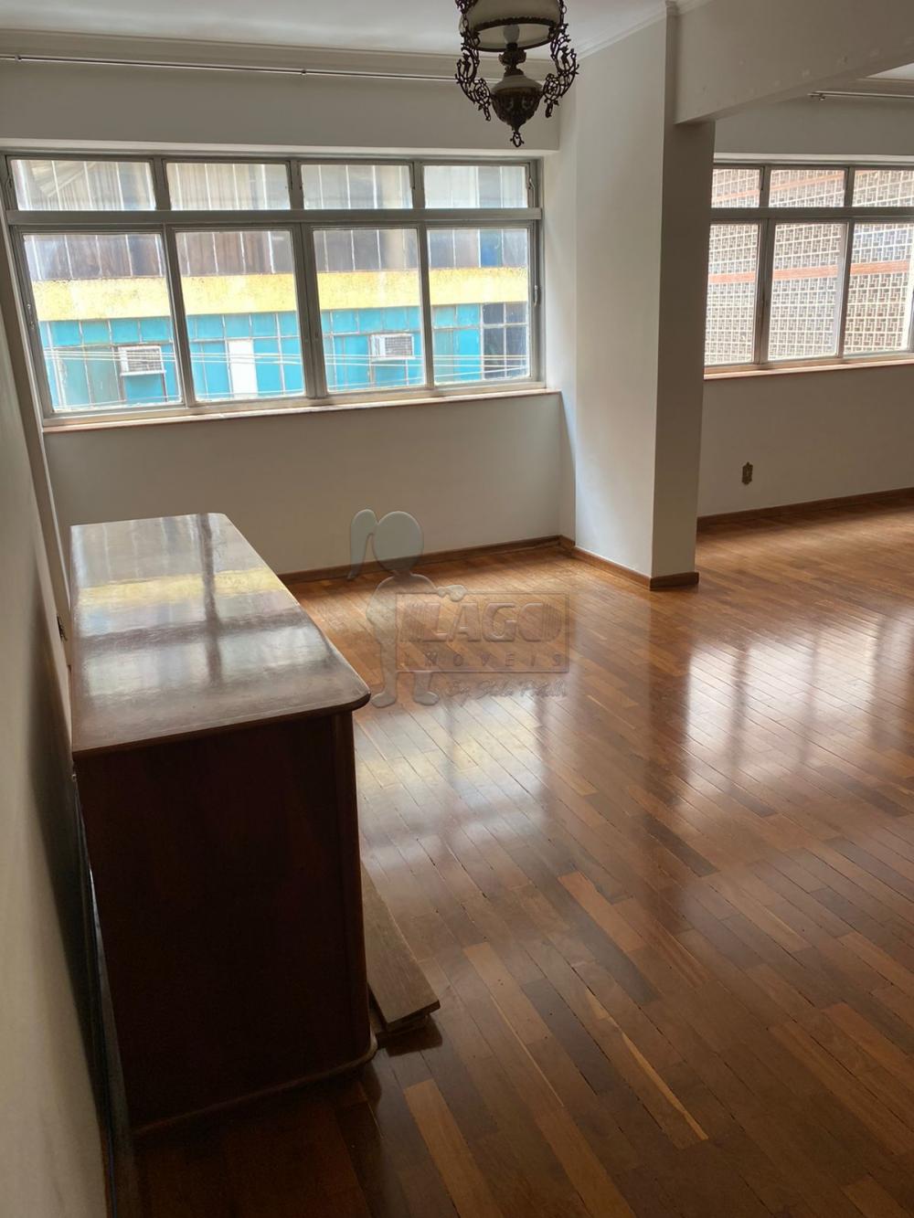 Alugar Apartamentos / Padrão em Ribeirão Preto R$ 1.200,00 - Foto 1