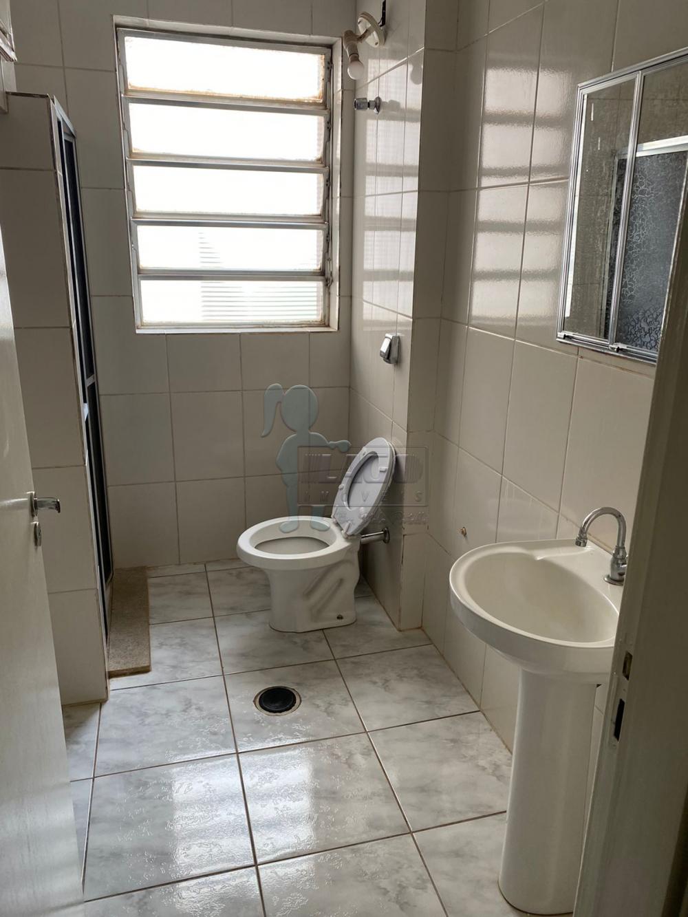 Alugar Apartamentos / Padrão em Ribeirão Preto R$ 1.200,00 - Foto 17