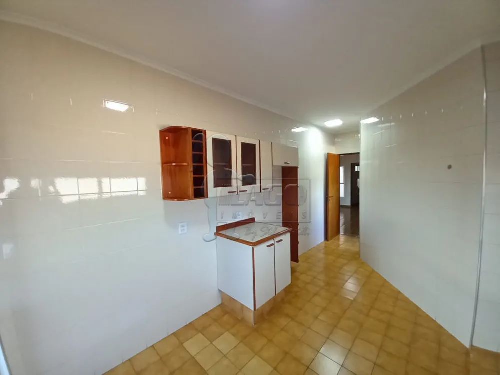 Alugar Apartamentos / Padrão em Ribeirão Preto R$ 1.200,00 - Foto 2