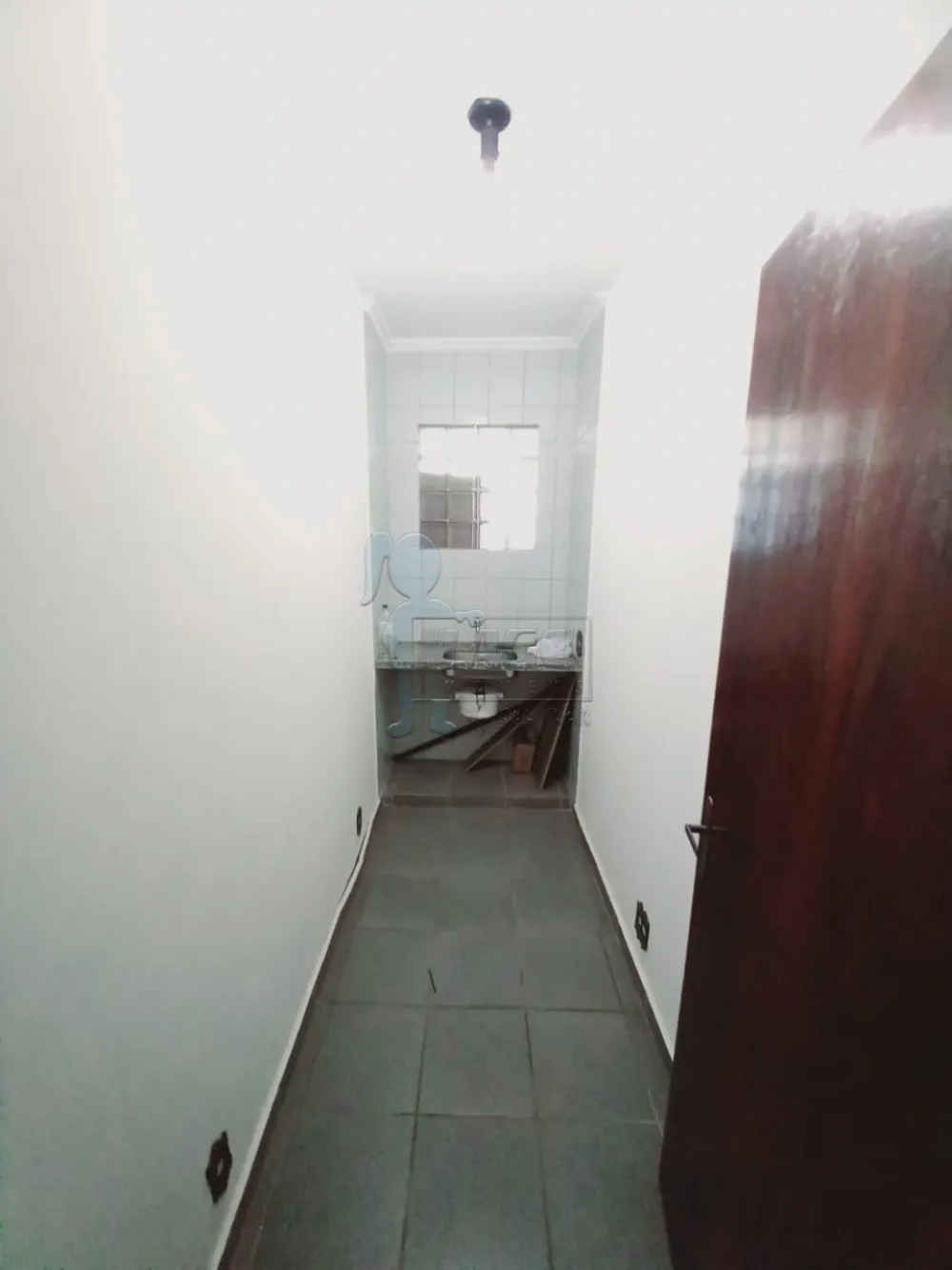 Alugar Comercial / Sala Comercial em Ribeirão Preto R$ 600,00 - Foto 8