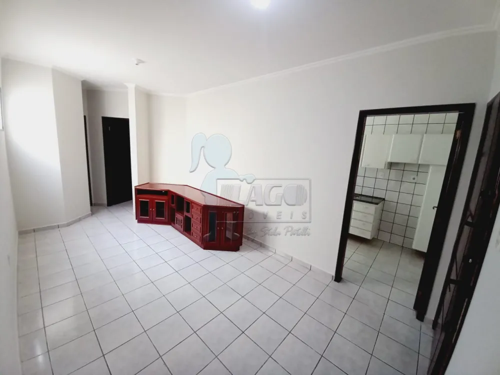 Alugar Apartamentos / Padrão em Ribeirão Preto R$ 850,00 - Foto 2