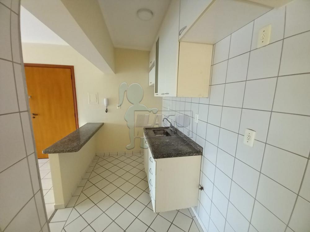 Alugar Apartamentos / Padrão em Ribeirão Preto R$ 800,00 - Foto 5