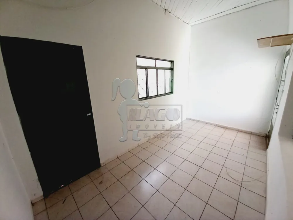 Alugar Casas / Padrão em Ribeirão Preto R$ 800,00 - Foto 16