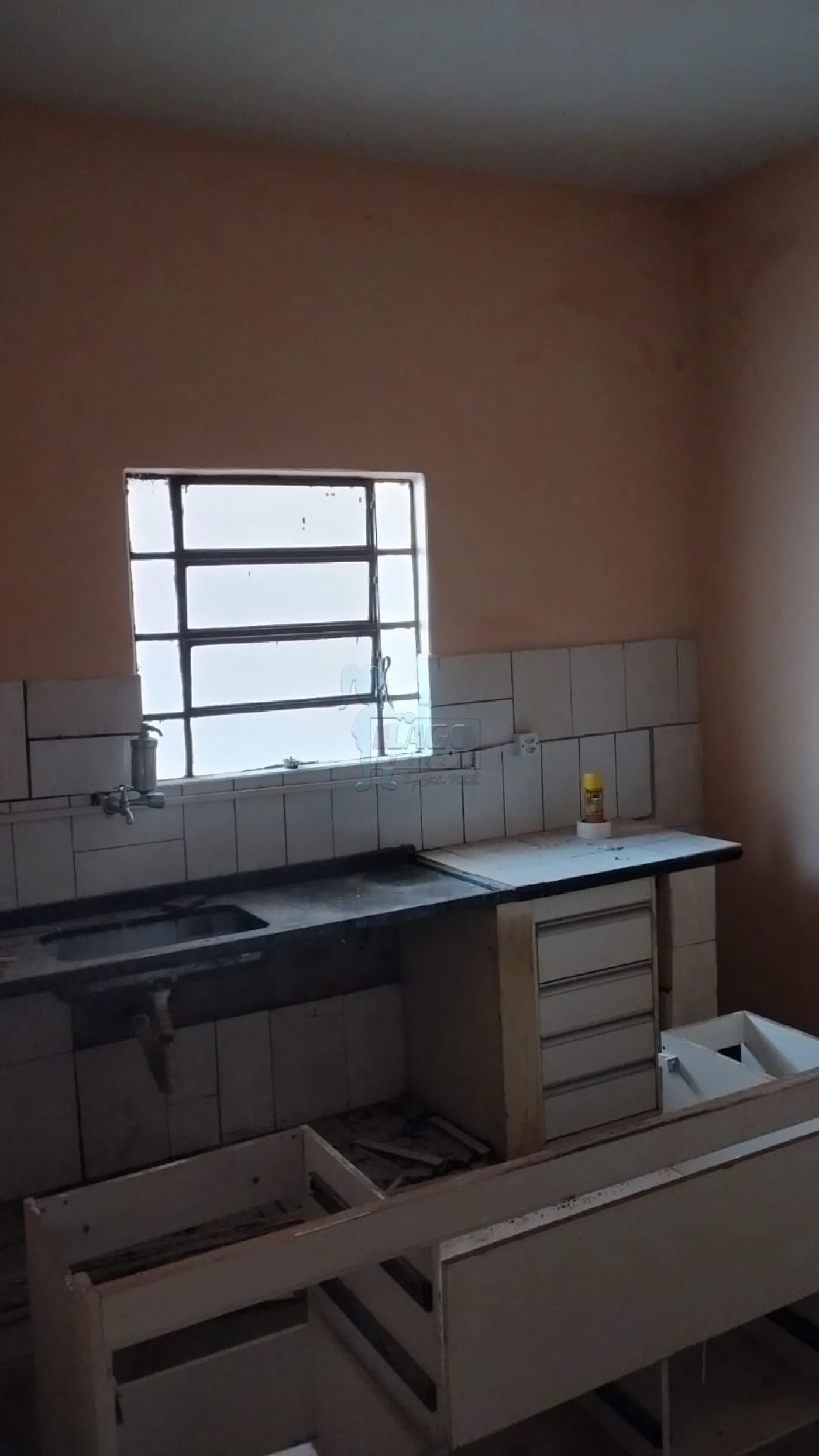 Alugar Casas / Padrão em Ribeirão Preto R$ 900,00 - Foto 7