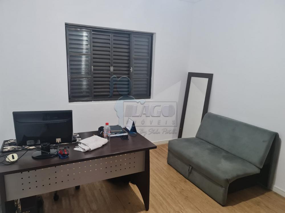 Alugar Casas / Padrão em Ribeirão Preto R$ 2.300,00 - Foto 12