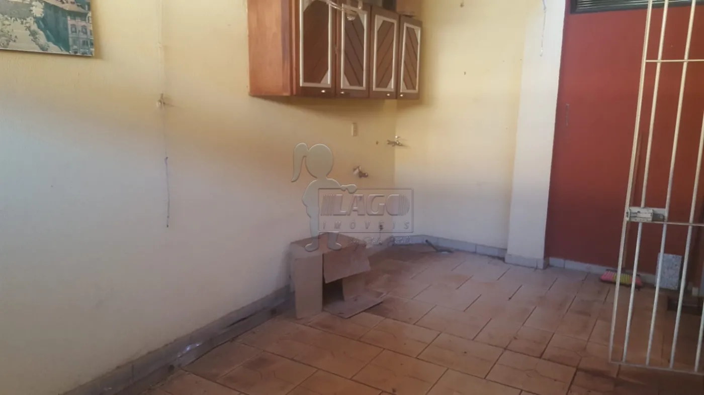 Alugar Casas / Padrão em Ribeirão Preto R$ 1.900,00 - Foto 3