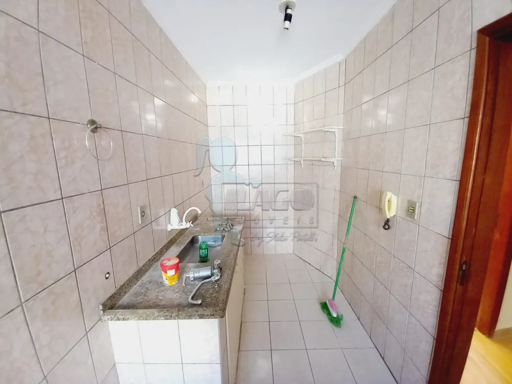 Alugar Apartamentos / Padrão em Ribeirão Preto R$ 700,00 - Foto 3