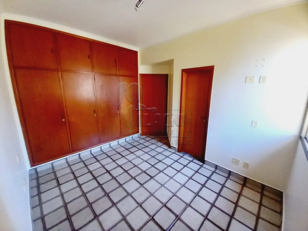 Alugar Apartamentos / Padrão em Ribeirão Preto R$ 2.500,00 - Foto 4