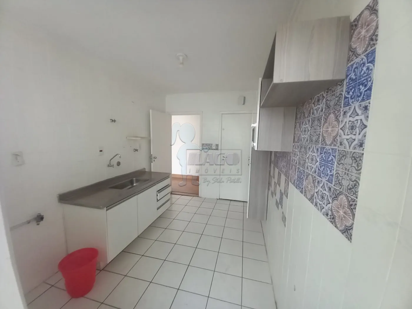 Alugar Apartamentos / Padrão em Ribeirão Preto R$ 1.800,00 - Foto 3