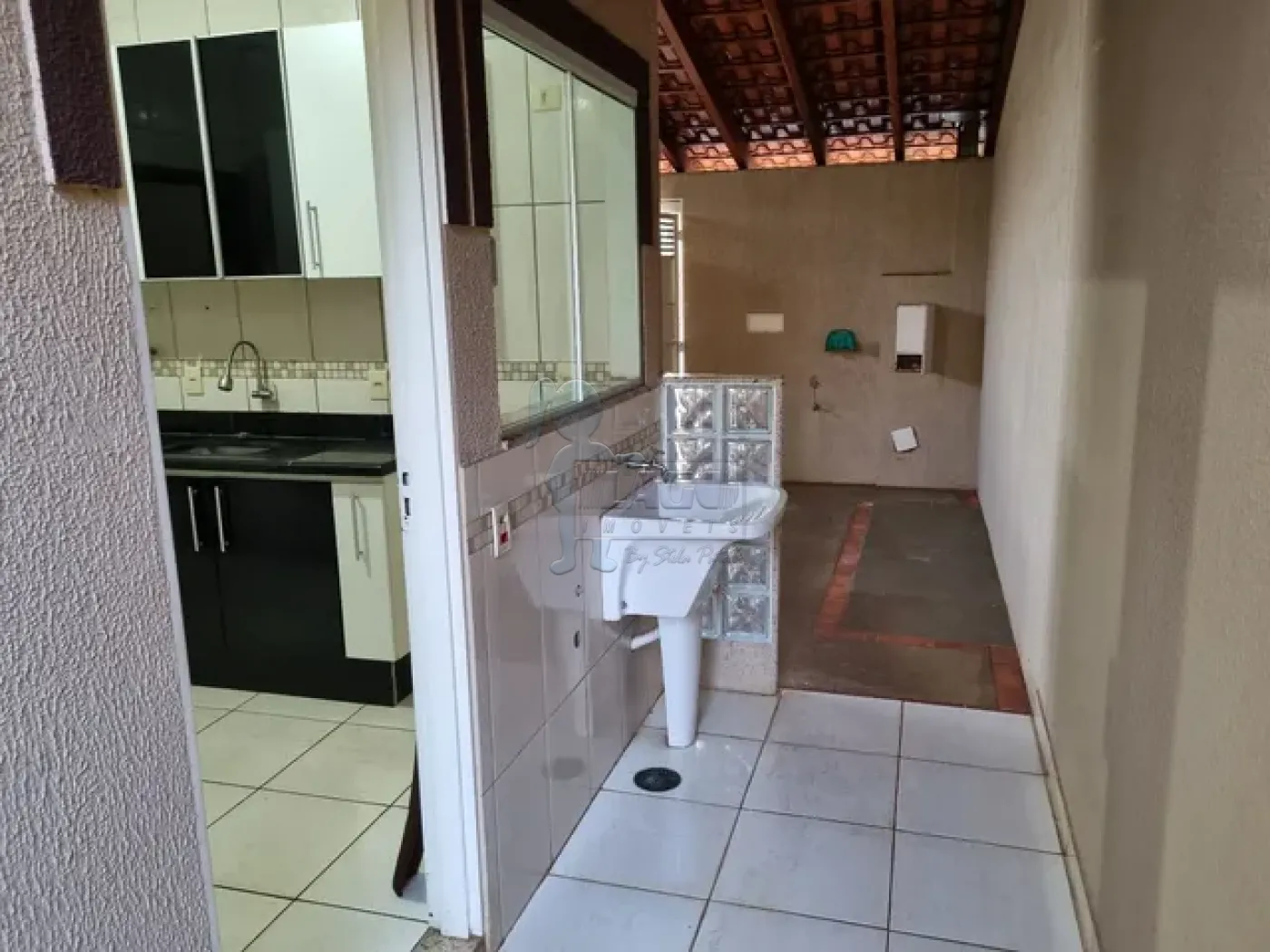 Alugar Casas / Padrão em Ribeirão Preto R$ 2.400,00 - Foto 14