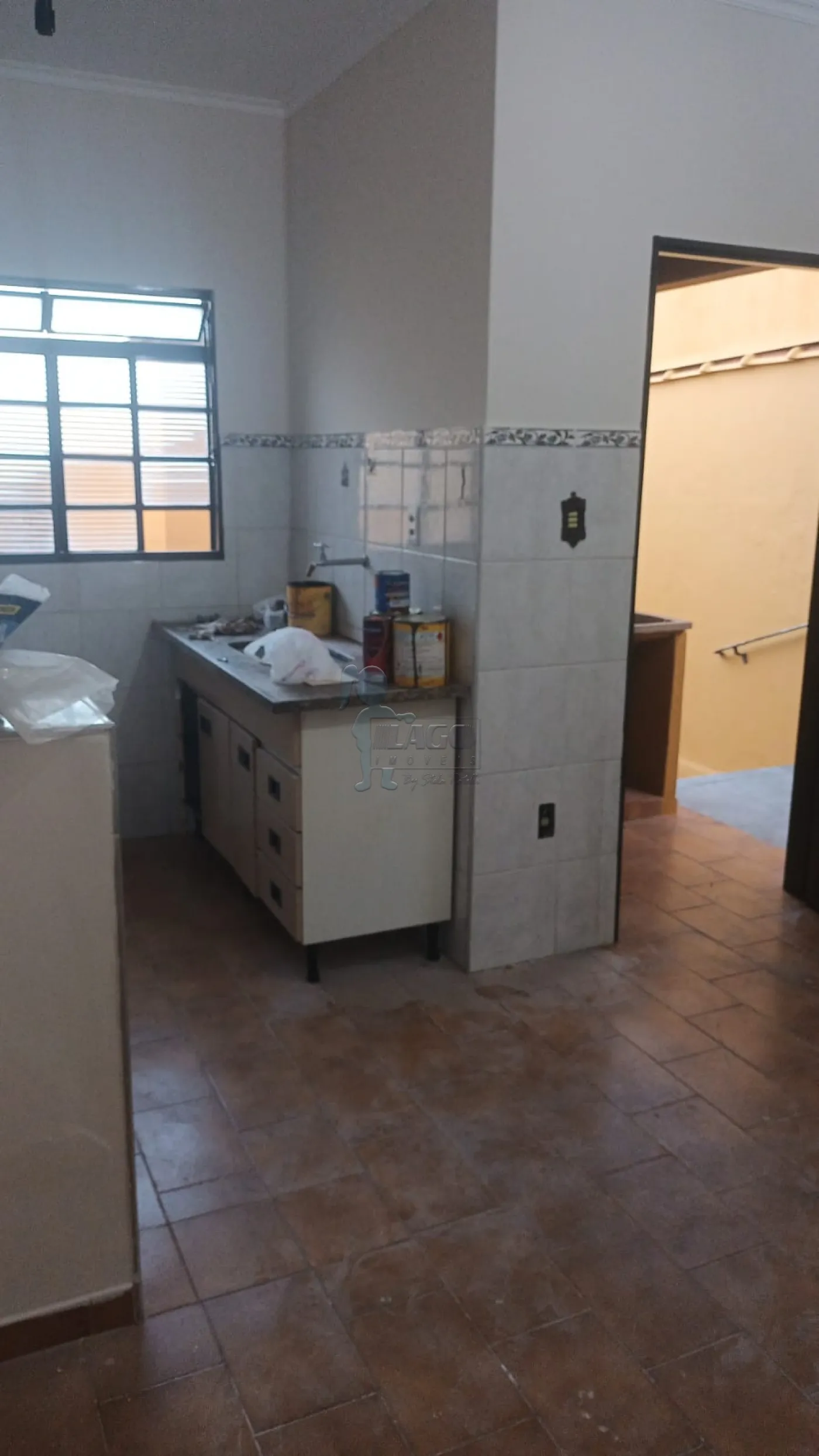 Alugar Casas / Padrão em Ribeirão Preto R$ 1.800,00 - Foto 4