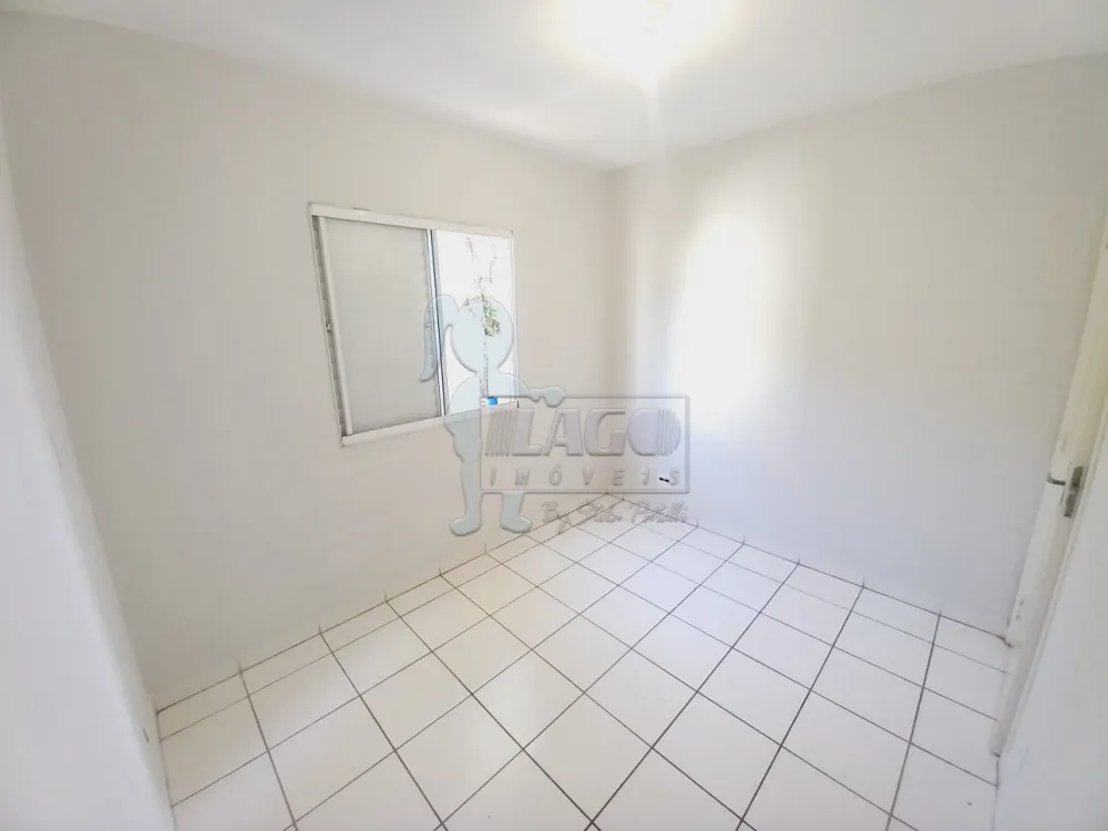 Alugar Apartamentos / Padrão em Ribeirão Preto R$ 950,00 - Foto 2