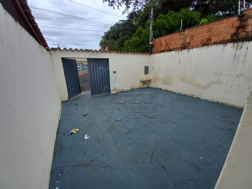 Alugar Casas / Padrão em Ribeirão Preto R$ 1.000,00 - Foto 10