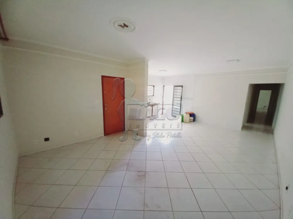 Alugar Casas / Padrão em Ribeirão Preto R$ 1.700,00 - Foto 1