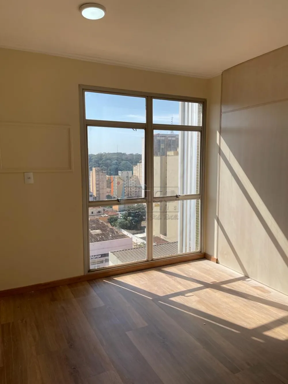 Alugar Comercial / Sala Comercial em Ribeirão Preto R$ 900,00 - Foto 15