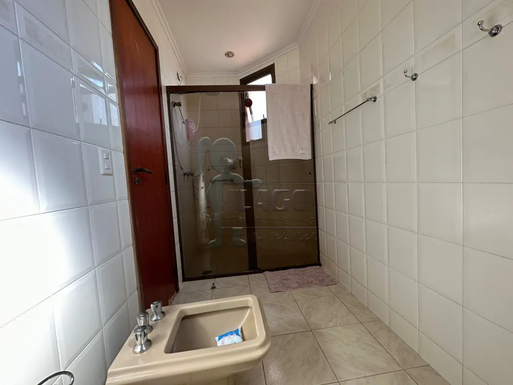 Alugar Apartamentos / Padrão em Ribeirão Preto R$ 1.800,00 - Foto 13