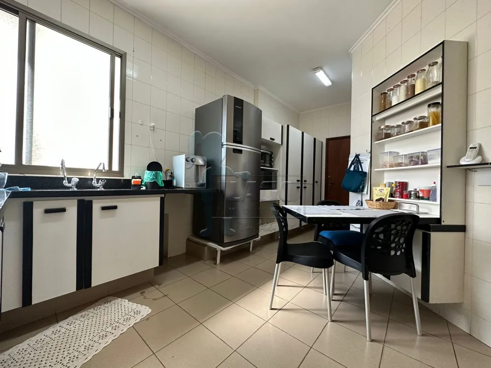 Alugar Apartamentos / Padrão em Ribeirão Preto R$ 1.800,00 - Foto 16