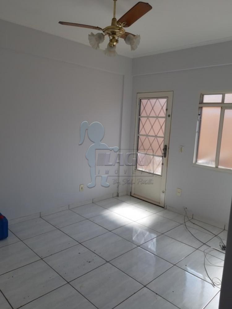 Comprar Apartamentos / Padrão em Ribeirão Preto R$ 130.000,00 - Foto 1