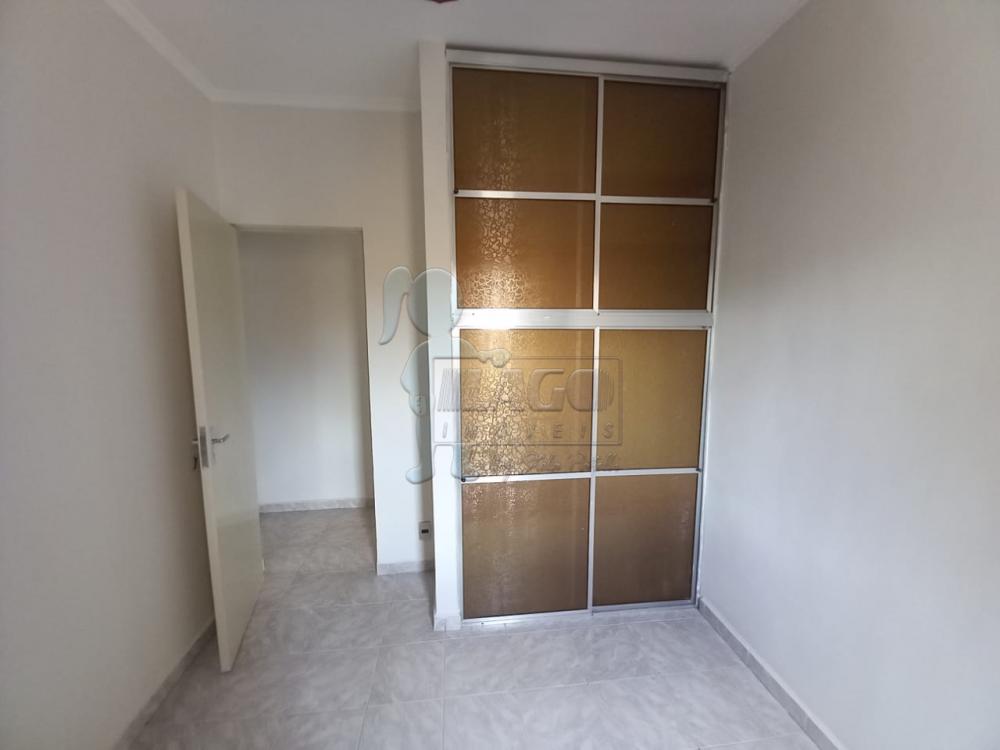 Alugar Apartamentos / Padrão em Ribeirão Preto R$ 900,00 - Foto 5