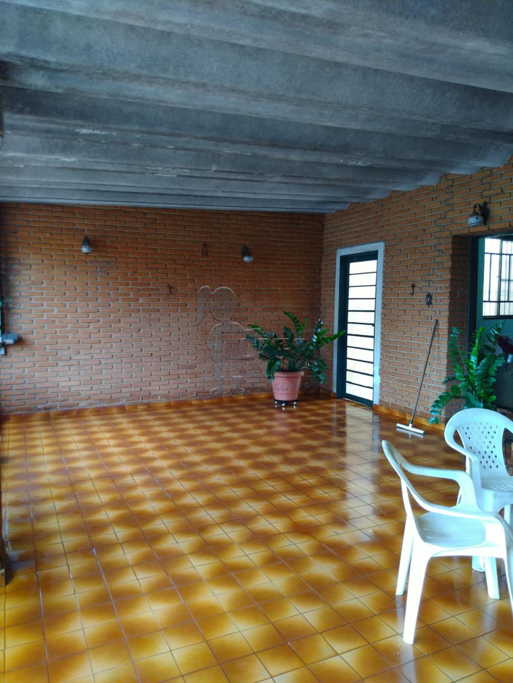 Comprar Casas / Padrão em Ribeirão Preto R$ 300.000,00 - Foto 3