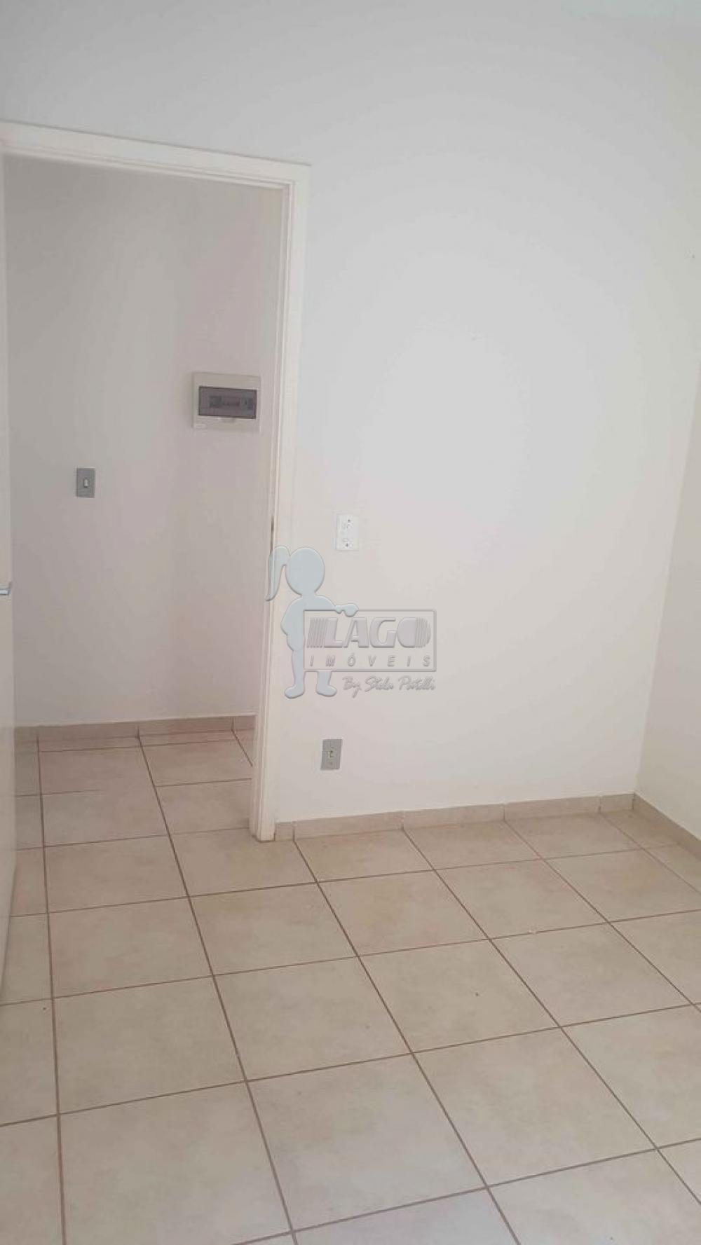 Comprar Apartamentos / Padrão em Ribeirão Preto R$ 141.000,00 - Foto 2