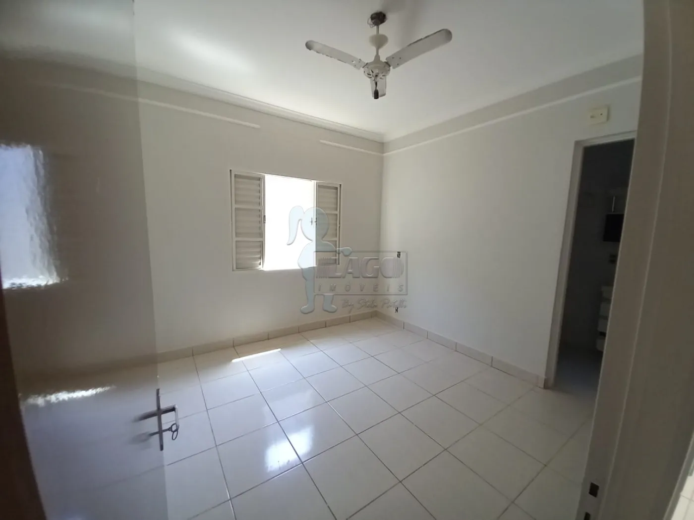 Alugar Casas / Padrão em Ribeirão Preto R$ 1.600,00 - Foto 7