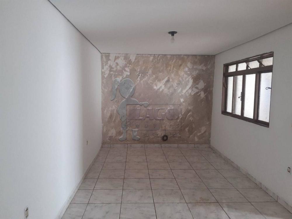 Comprar Casas / Padrão em Ribeirão Preto R$ 240.000,00 - Foto 2