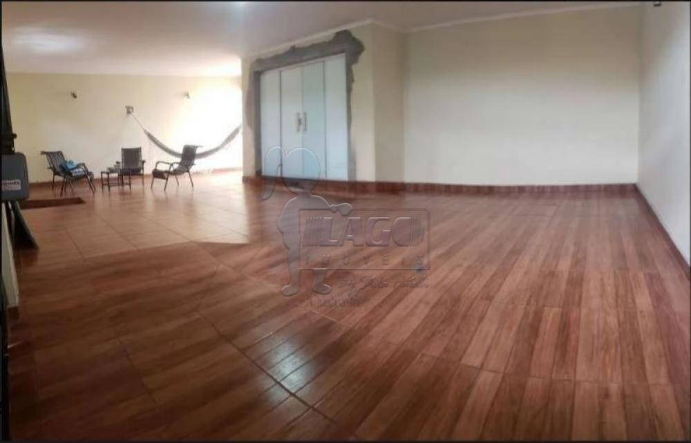 Comprar Casas / Padrão em Ribeirão Preto R$ 500.000,00 - Foto 1