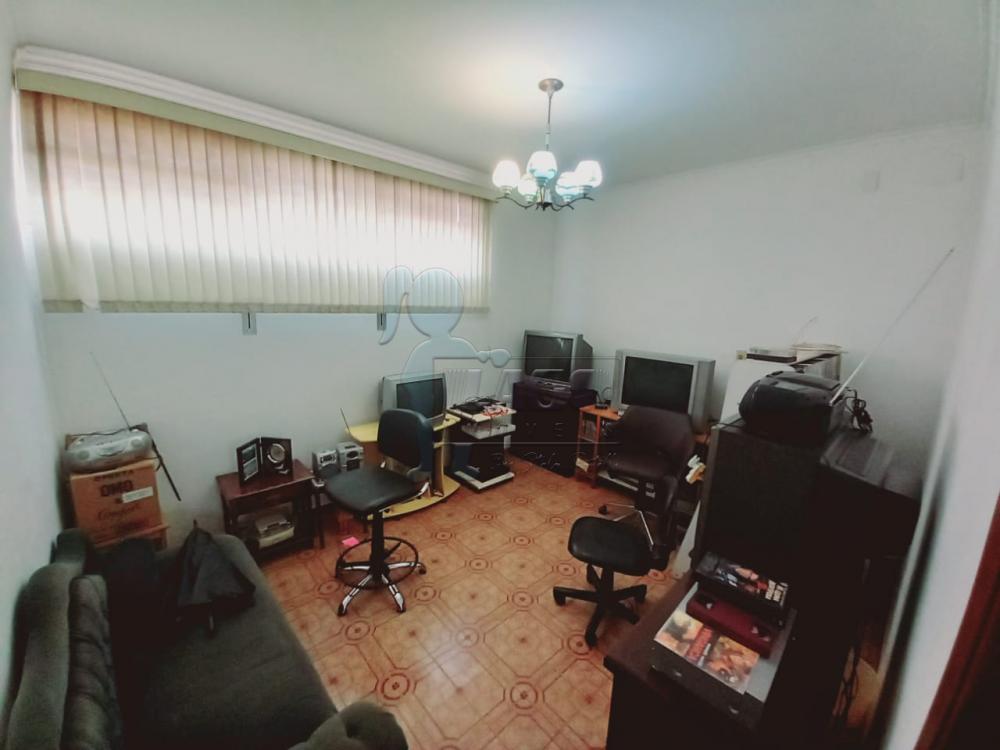 Alugar Casas / Padrão em Ribeirão Preto R$ 3.600,00 - Foto 3