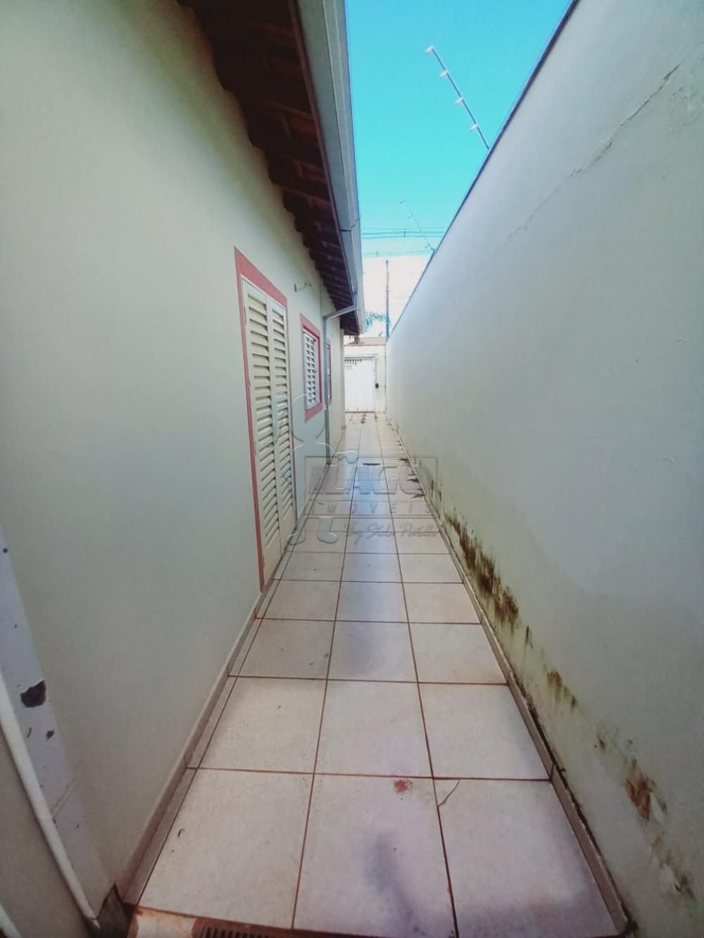 Alugar Casas / Padrão em Ribeirão Preto R$ 1.750,00 - Foto 17