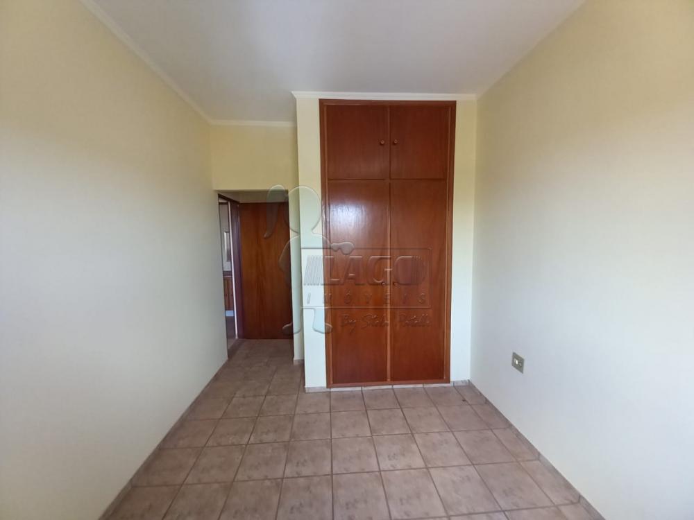 Alugar Apartamentos / Padrão em Ribeirão Preto R$ 1.600,00 - Foto 8