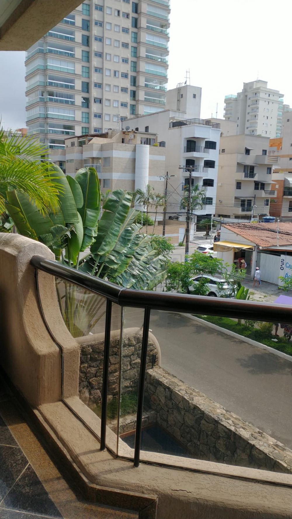 Comprar Apartamentos / Padrão em Guarujá R$ 750.000,00 - Foto 2