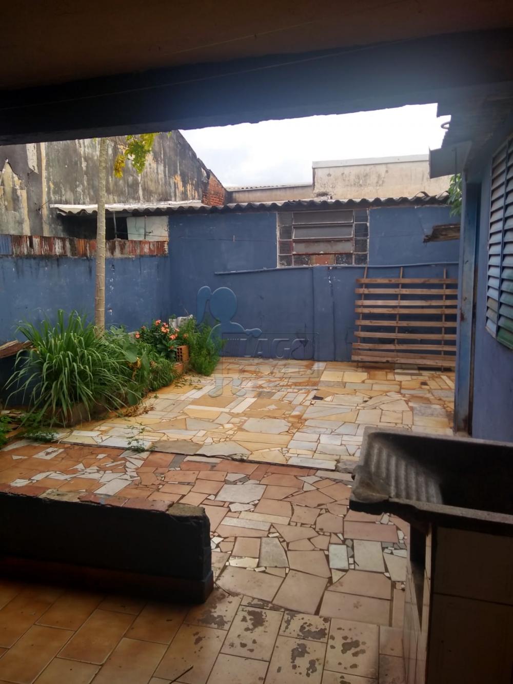 Comprar Casas / Padrão em Ribeirão Preto R$ 160.000,00 - Foto 4