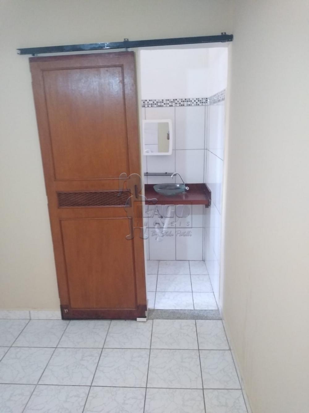 Comprar Casas / Padrão em Ribeirão Preto R$ 300.000,00 - Foto 5