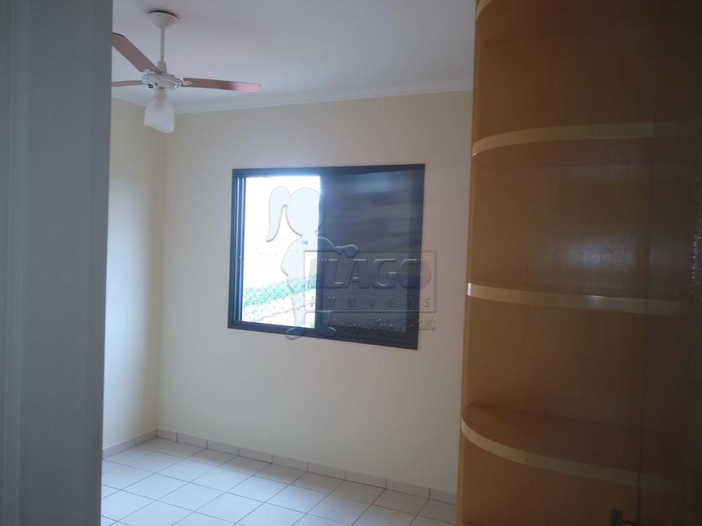 Alugar Apartamentos / Padrão em Ribeirão Preto R$ 1.100,00 - Foto 17