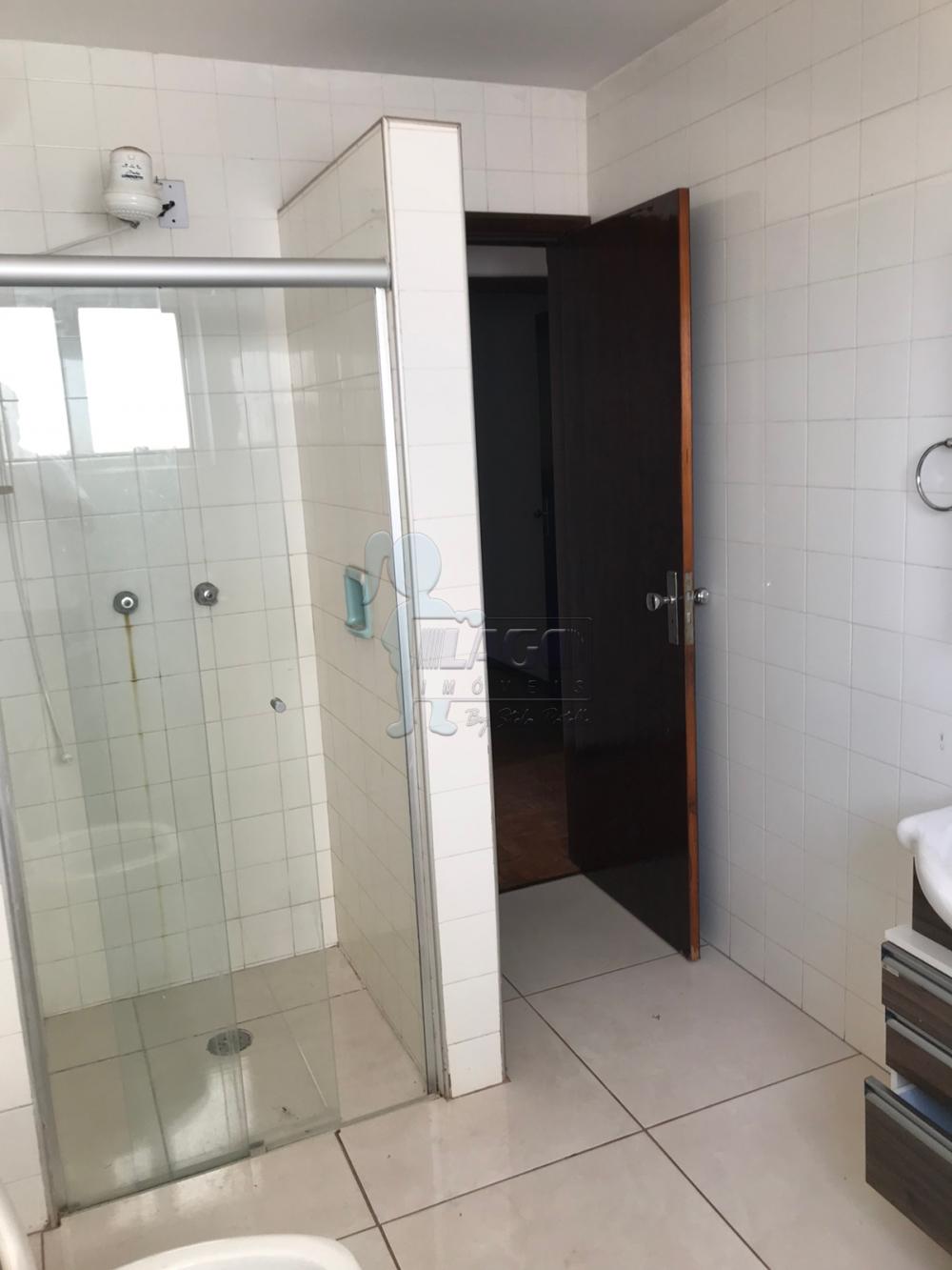 Alugar Apartamentos / Padrão em Ribeirão Preto R$ 1.600,00 - Foto 11