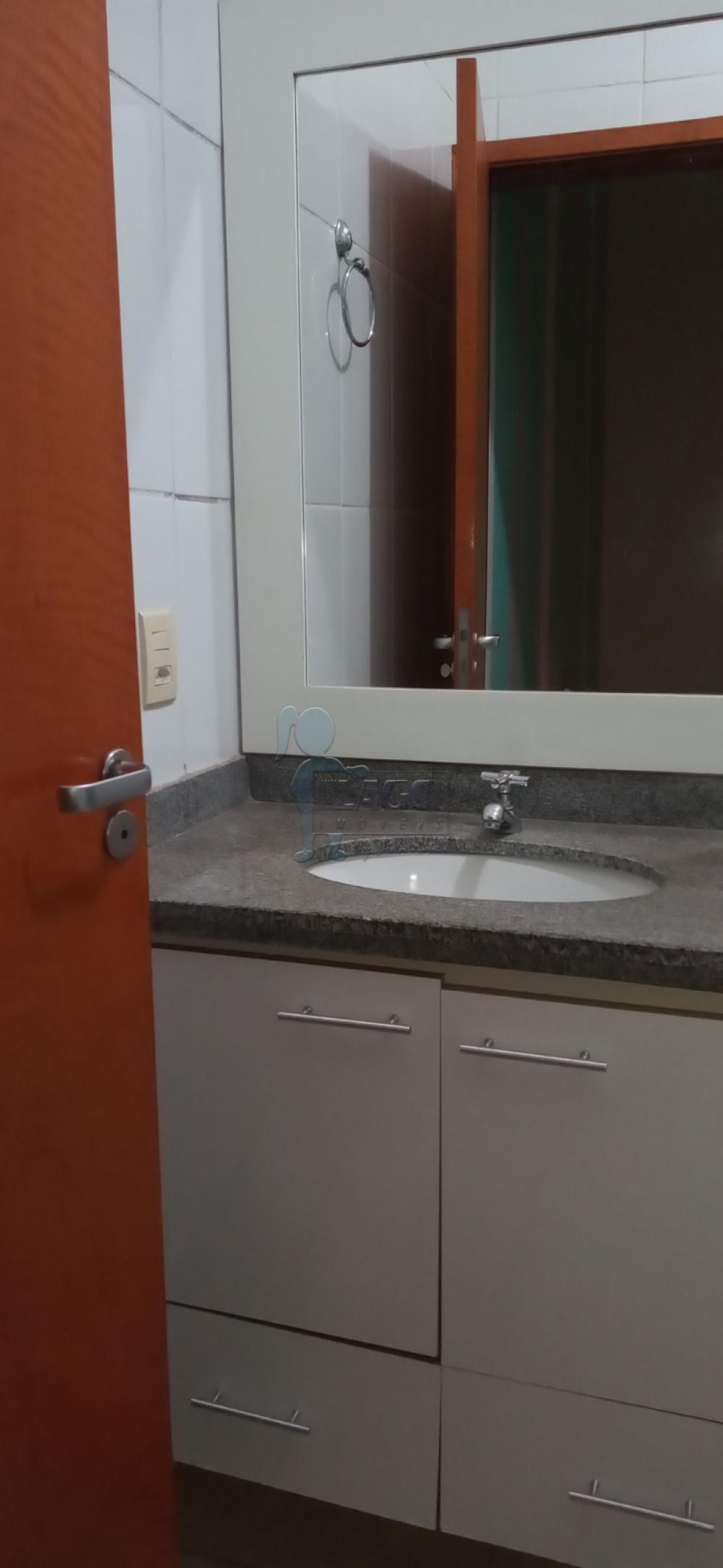 Comprar Apartamentos / Padrão em Ribeirão Preto R$ 192.000,00 - Foto 1