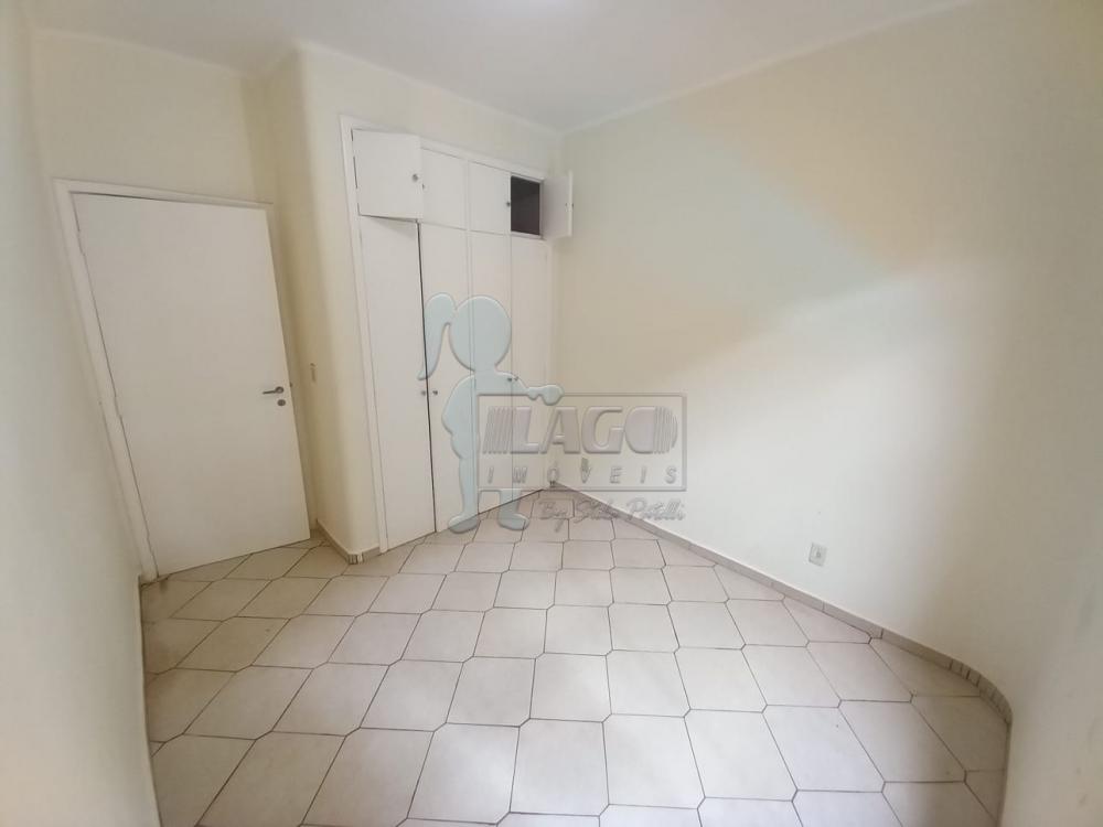 Alugar Apartamentos / Padrão em Ribeirão Preto R$ 1.200,00 - Foto 2