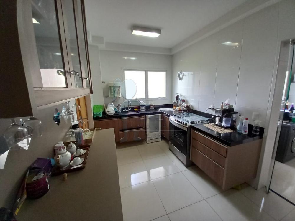 Alugar Apartamentos / Padrão em Ribeirão Preto R$ 5.000,00 - Foto 14