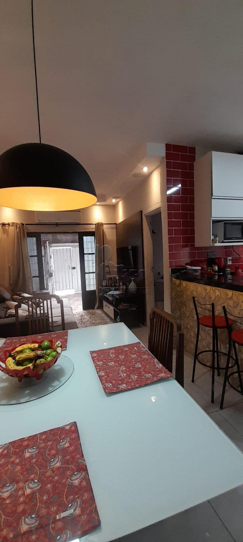 Comprar Casas / Padrão em Ribeirão Preto R$ 215.000,00 - Foto 3