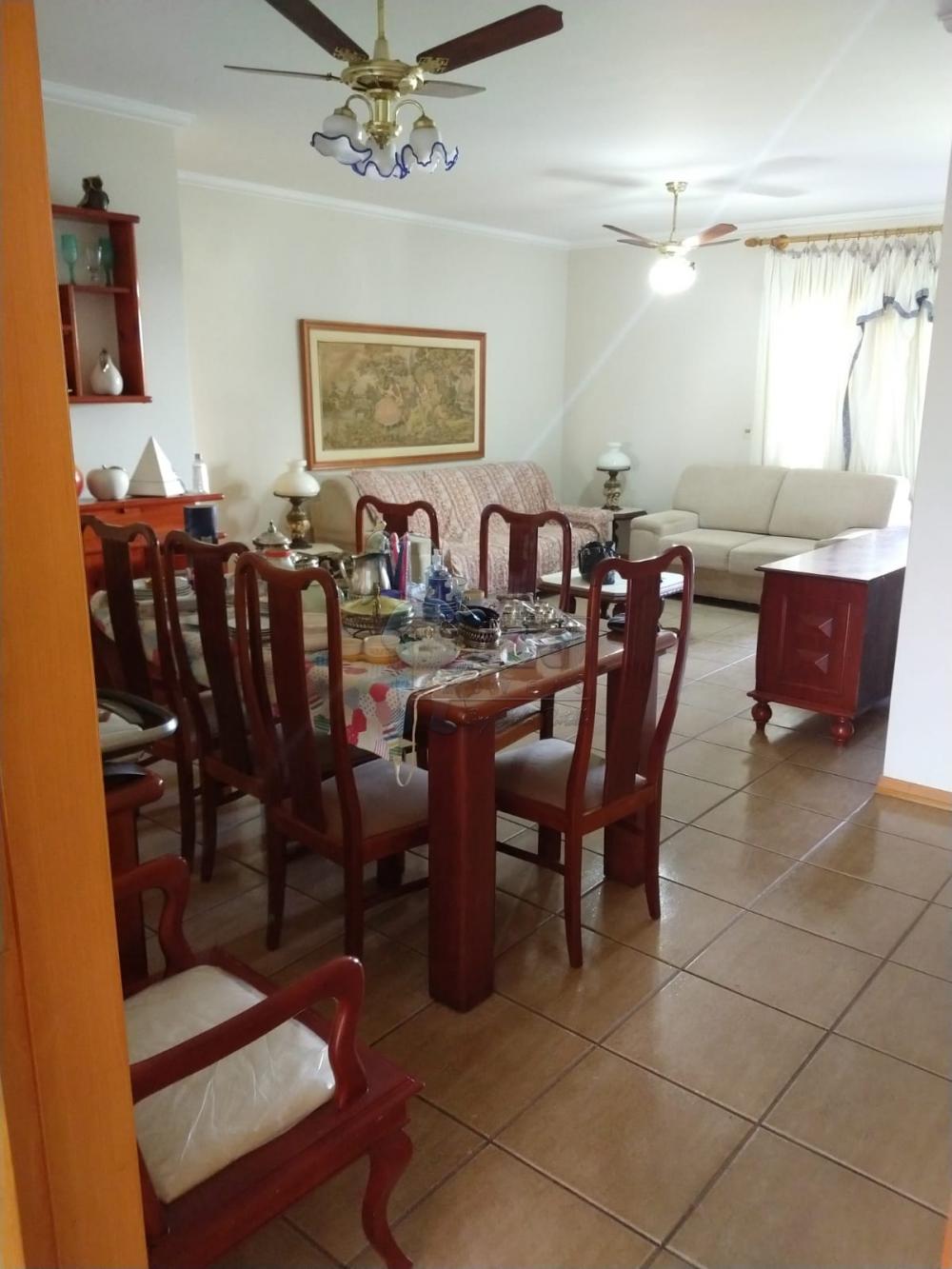 Alugar Apartamentos / Padrão em Ribeirão Preto R$ 2.300,00 - Foto 3