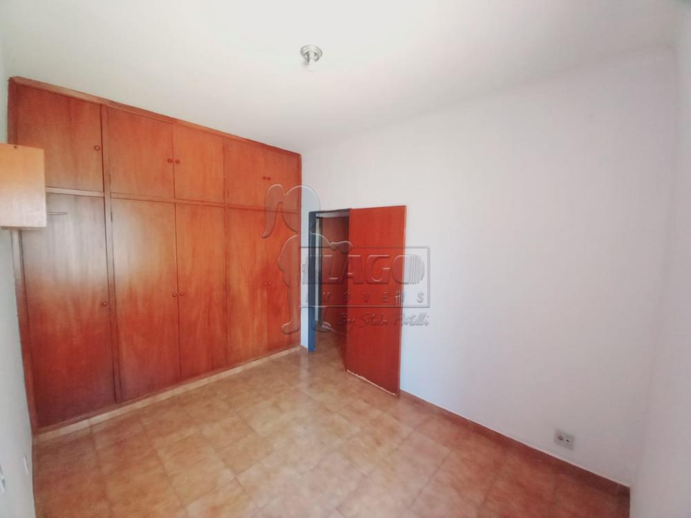 Alugar Casas / Padrão em Ribeirão Preto R$ 1.000,00 - Foto 3