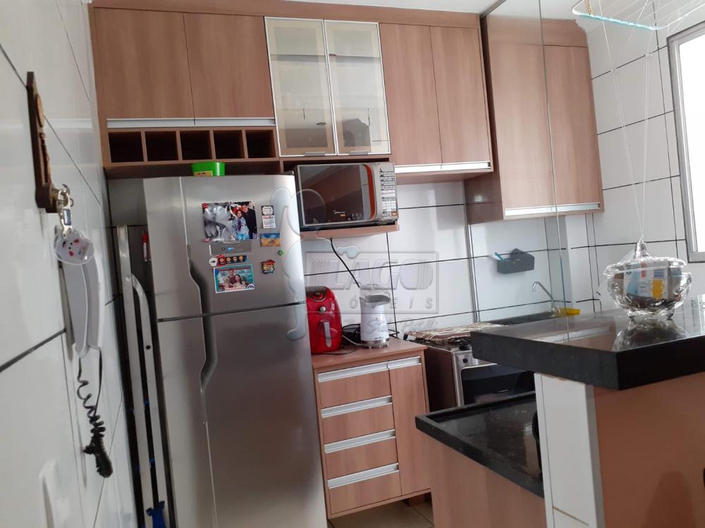 Comprar Apartamentos / Padrão em Ribeirão Preto R$ 205.000,00 - Foto 3