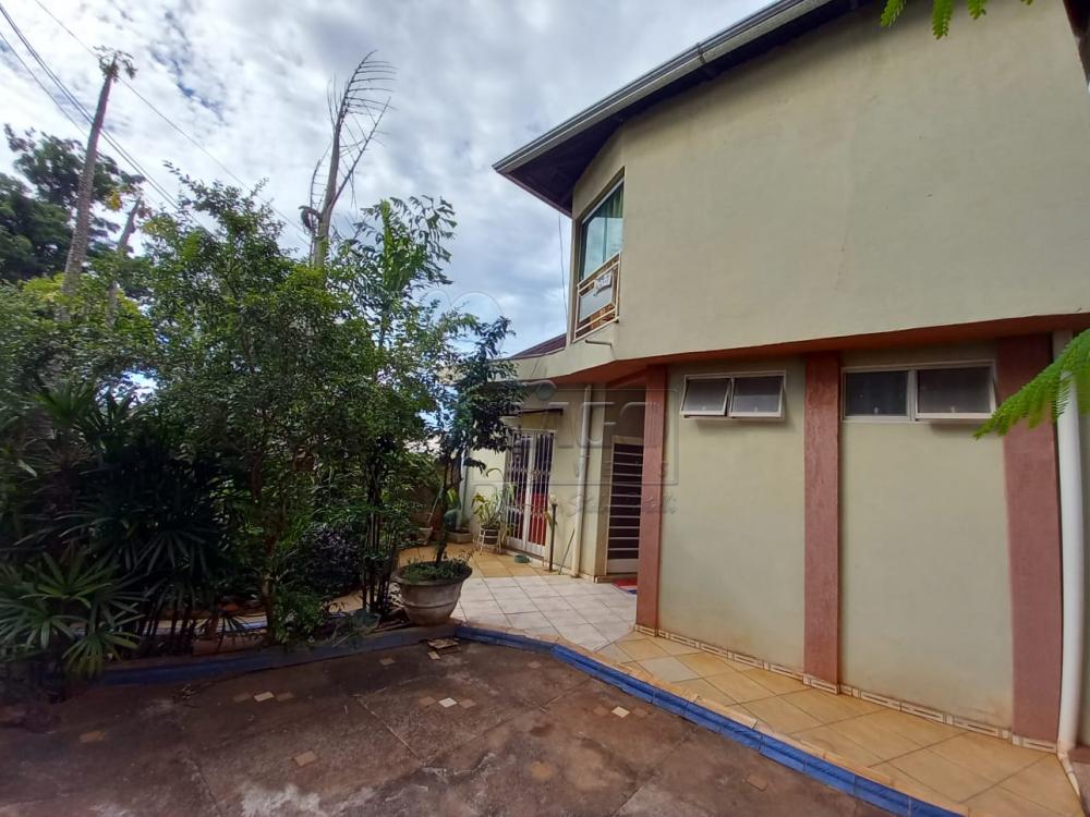 Alugar Casas / Padrão em Ribeirão Preto R$ 1.400,00 - Foto 13