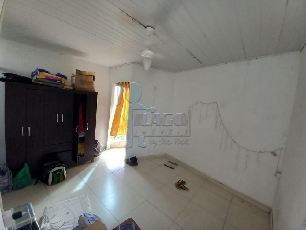 Alugar Casas / Padrão em Ribeirão Preto R$ 1.400,00 - Foto 3