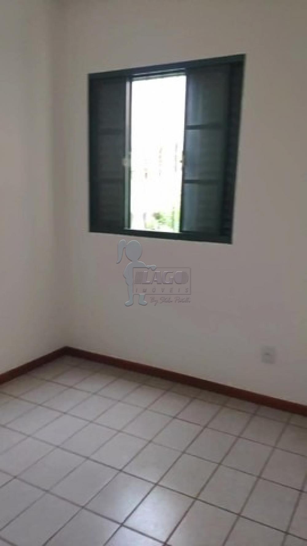 Comprar Apartamentos / Padrão em Ribeirão Preto R$ 300.000,00 - Foto 4