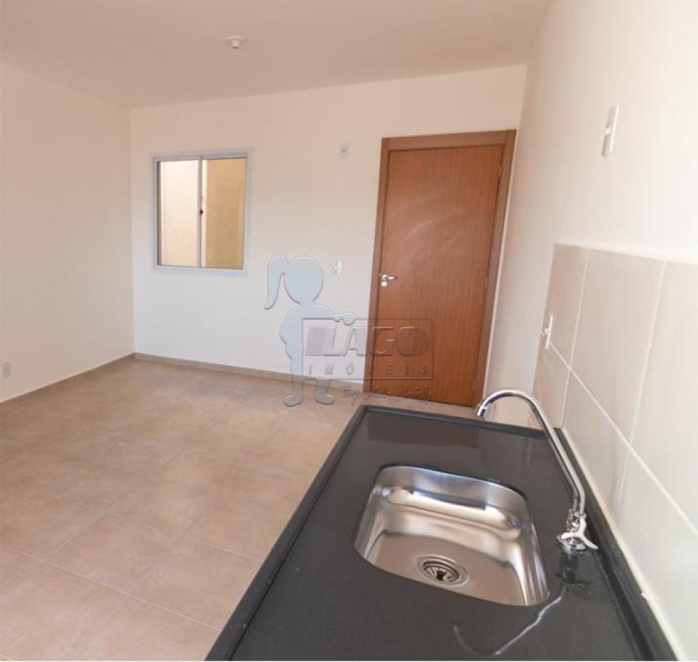 Comprar Apartamentos / Padrão em Araraquara R$ 195.000,00 - Foto 5