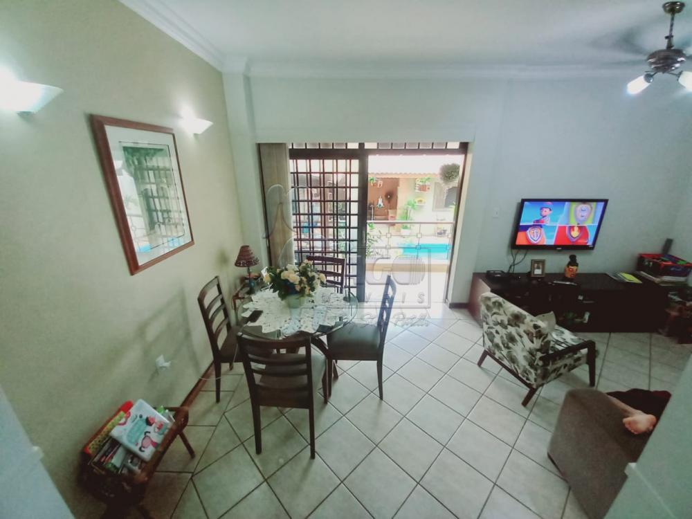 Comprar Casas / Padrão em Ribeirão Preto R$ 780.000,00 - Foto 1