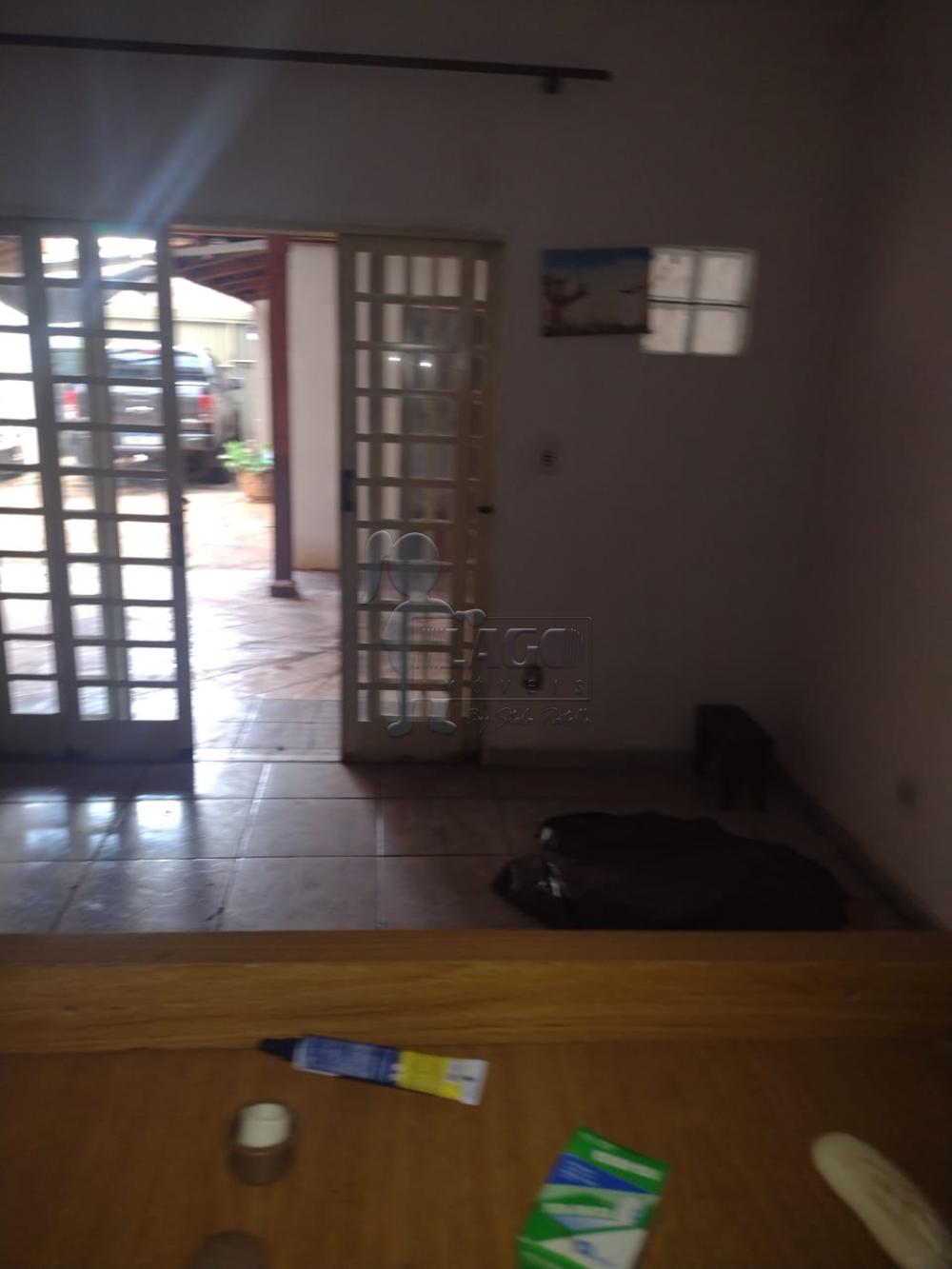 Comprar Casas / Padrão em Ribeirão Preto R$ 160.000,00 - Foto 4