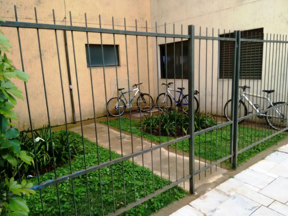 Alugar Apartamentos / Padrão em Ribeirão Preto R$ 1.150,00 - Foto 13